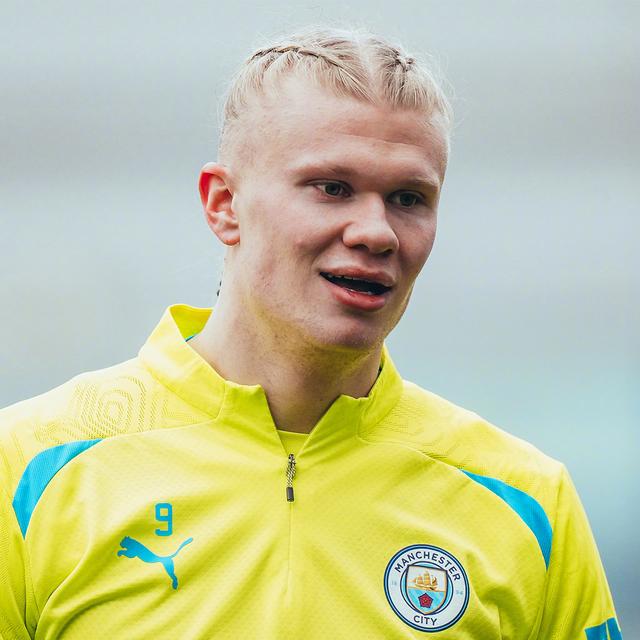 泽林斯基：下一轮踢利物浦必须好好表现，我们要争取进入前八（泽林斯基：战利物浦一役必须打好，目标冲击前八）