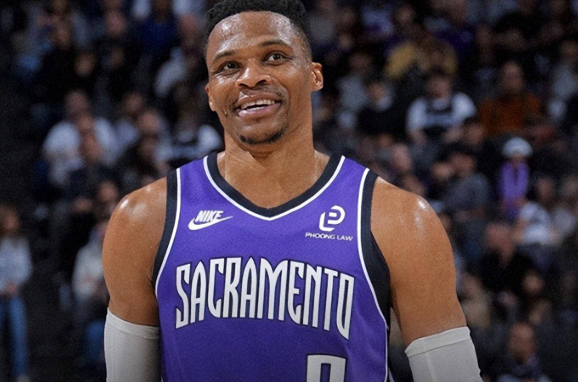 斯洛特：昨晚睡得不是最好但也没失眠；没来得及和博斯喝一杯（斯洛特：昨夜睡眠一般但未失眠；未能与博斯小酌）