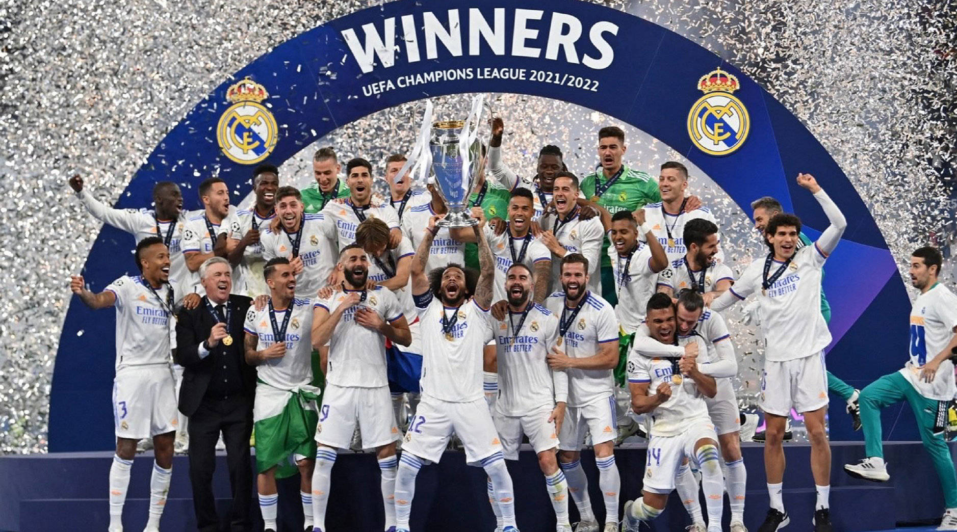 英媒：罗克回归巴甲后浴火重生，曼联盼补强锋线已对他关注（英媒：罗克重返巴甲强势复苏，曼联为补强锋线已将其纳入考察）