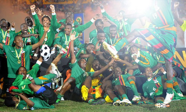 德尚：坎特拥有大赛经验，在关键比赛中这对我们很重要（德尚称坎特的大赛经验对关键战至关重要）