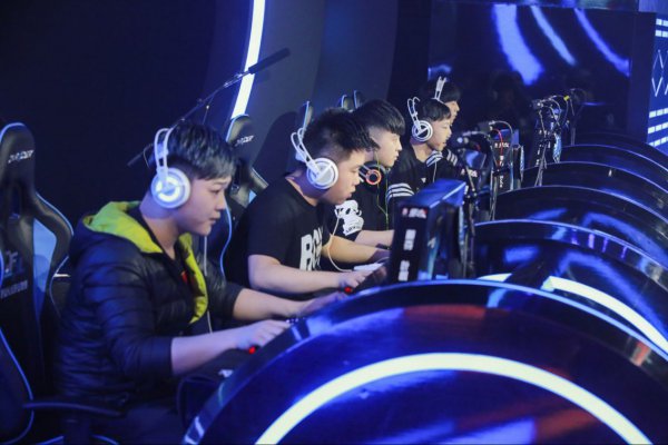 又一体坛“叛徒”！退役入日乒队，率领爱徒击败王楚钦成国乒大患！